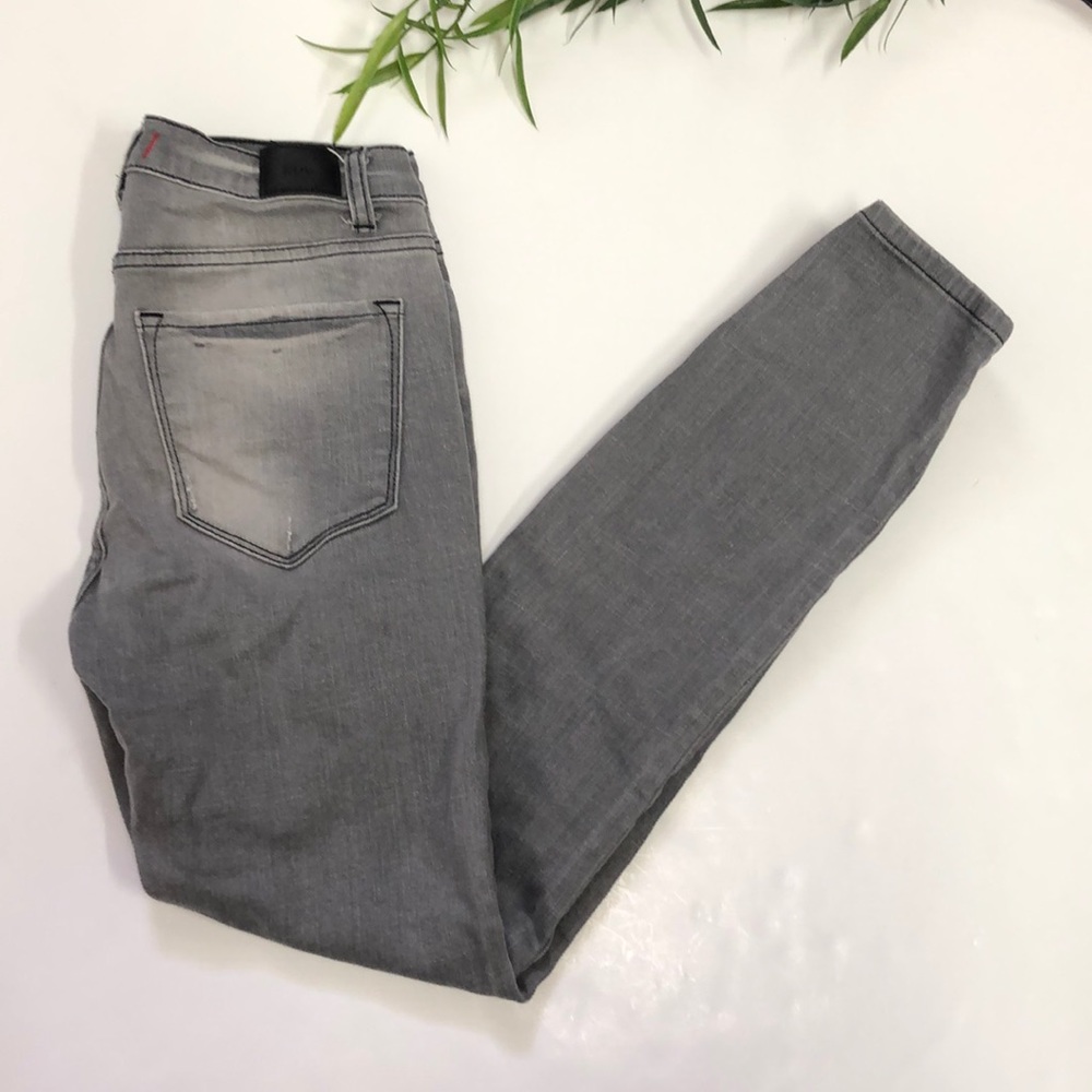 Urban Outfitters BDG Cigarette Ankle Jeans Size 27